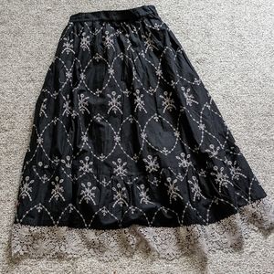 New Embroidered Black Lace Skirt with pockets